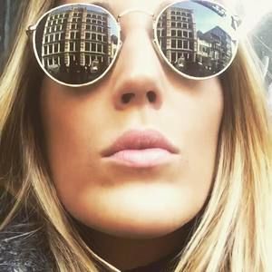 Meet your Posher, Lia